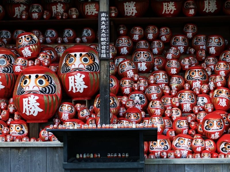 Búp bê Daruma- Biểu tượng truyền thống của người Nhật
