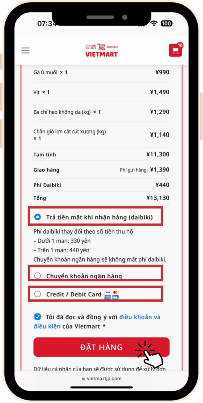 Bạn có thể chọn thanh toán tiền mặt khi nhận hàng (daibiki) hoặc chuyển khoản ngân hàng
